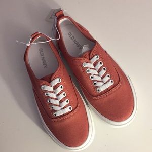🛴Toddlers Old Navy Sneakers - Unisex - Size 12